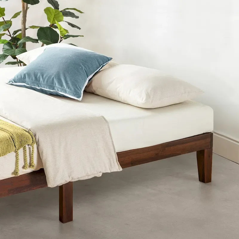 Estrutura de Cama Clássica de Madeira Maciça com Arrumação por Baixo da Cama